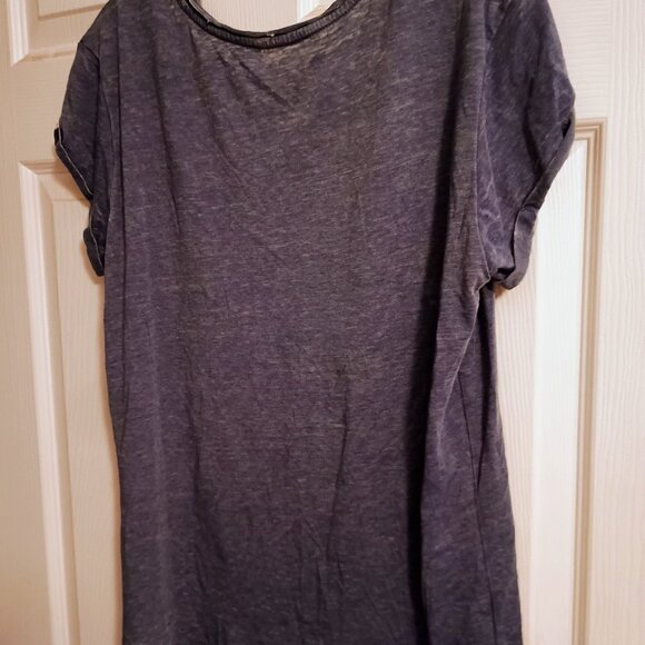 MTV Checker Board Blue Tshirt, XL, New - Picture 2 of 3